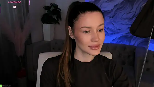 Aria Mila online show from March 30, 3:17 am