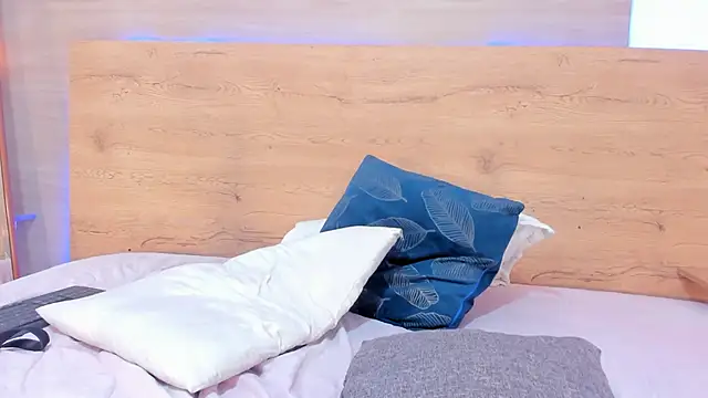 Jasmin hamdan online show from September 27, 9:00 pm