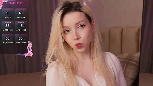 peachii meow online show from February 20, 5:03 pm