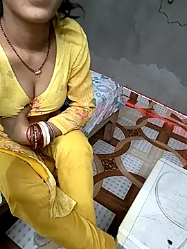 Its Sia online show from February 6, 4:49 am