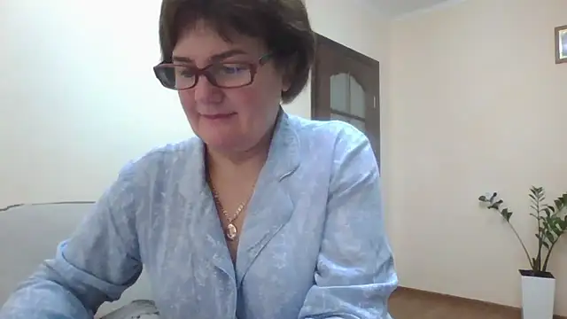 Galina56301 online show from December 18, 11:37 am