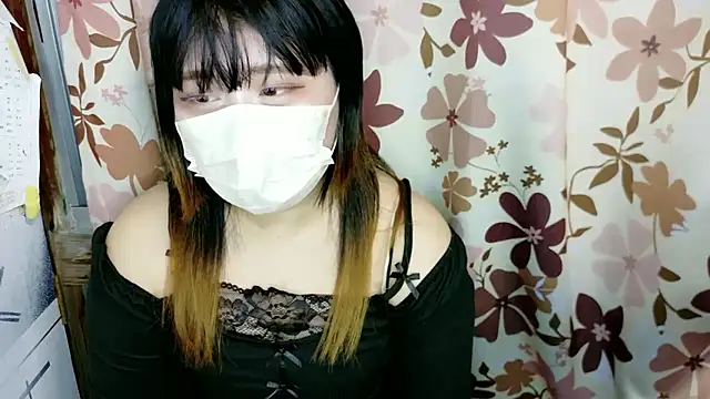 Snapshot of MIKE_chan chatting on October 26, 3:40 pm MIKE chan online show from October 26, 3:40 pm