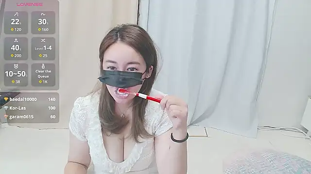 Snapshot of Anna-03 chatting on September 19, 6:12 am Anna-03 online show from September 19, 6:12 am