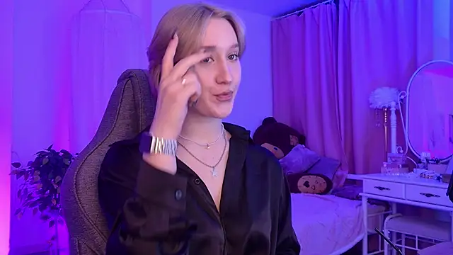 CinBellamy online show from January 19, 7:59 am