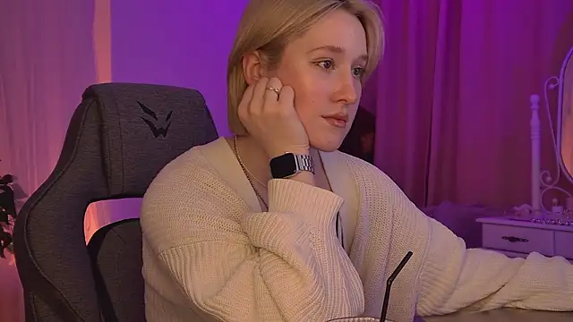 CinBellamy online show from February 22, 5:52 am