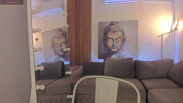 cinnia  online show from March 4, 11:17 am