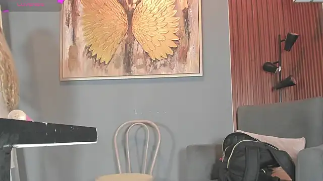 cinnia  online show from March 23, 12:11 pm