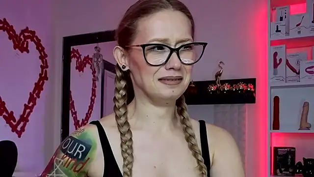 kulteacher online show from October 27, 9:27 am