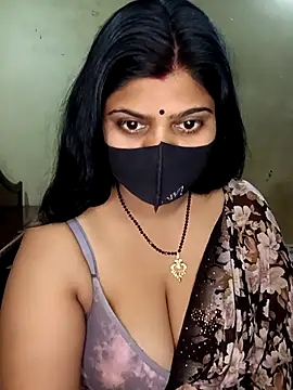 reena502 online show from May 3, 12:36 am