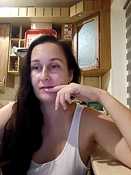 Amandda  online show from September 11, 7:25 pm