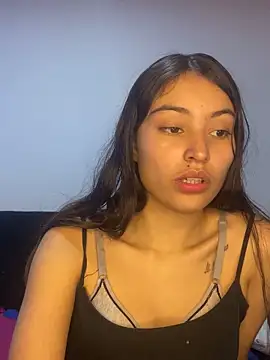 hotwife26 online show from November 11, 7:44 pm