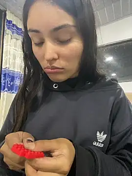 hotwife26 online show from September 24, 5:17 am