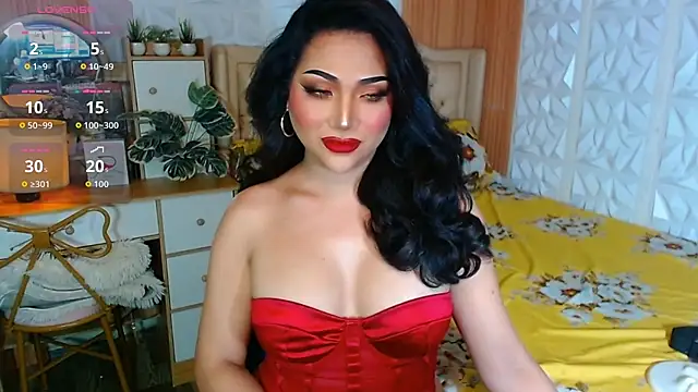 QueenMistressMaria online show from October 29, 10:30 am