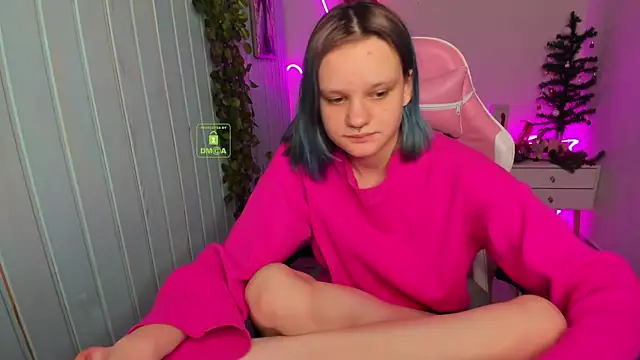 Elieiza xo online show from January 7, 10:18 am