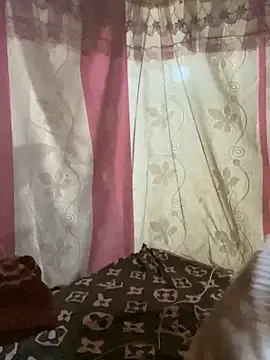 PhanHaa online show from November 7, 12:44 pm