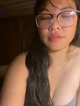 Snapshot of sexybaby_00 chatting on October 9, 2:32 pm sexybaby 00 online show from October 9, 2:32 pm