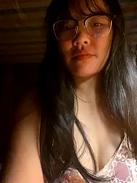 Snapshot of sexybaby_00 chatting on October 6, 12:55 pm sexybaby 00 online show from October 6, 12:55 pm