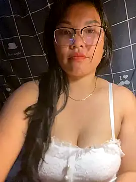 Snapshot of sexybaby_00 chatting on October 1, 5:12 am sexybaby 00 online show from October 1, 5:12 am