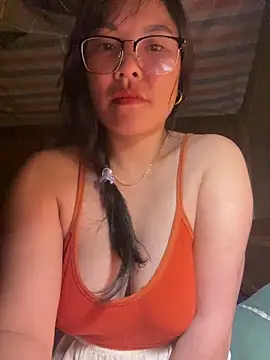 Snapshot of sexybaby_00 chatting on October 18, 8:54 pm sexybaby 00 online show from October 18, 8:54 pm