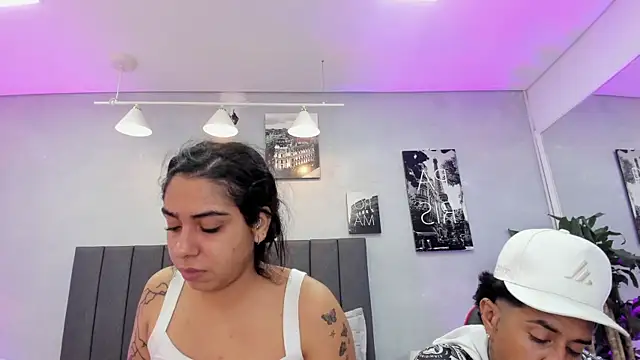 violet and myers online show from November 9, 11:50 am