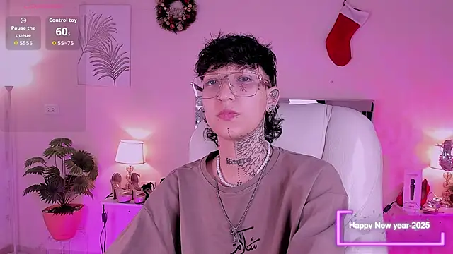 Luci Rose online show from January 8, 2:48 am