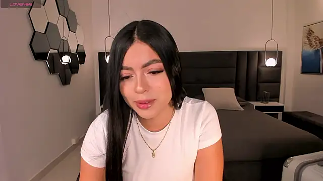 NataliaGaret online show from February 10, 1:52 am