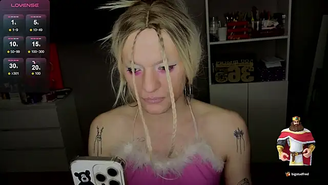 Kkkylie online show from February 26, 7:13 pm