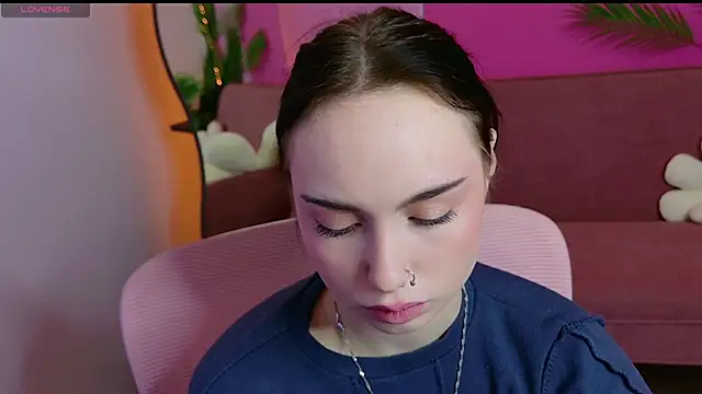 MonikaCarter online show from December 5, 1:12 pm