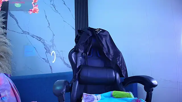 ShaunaDream online show from January 15, 4:29 am