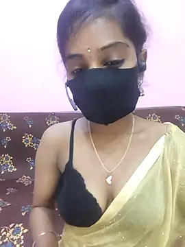 Snapshot of mounika26 chatting on September 12, 12:45 pm mounika26 online show from September 12, 12:45 pm