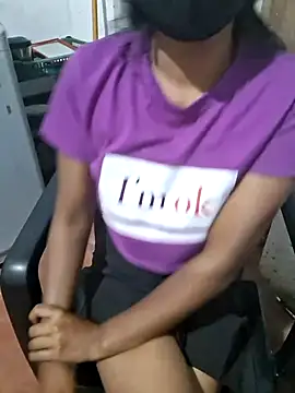 sunny sweet online show from July 17, 8:23 pm