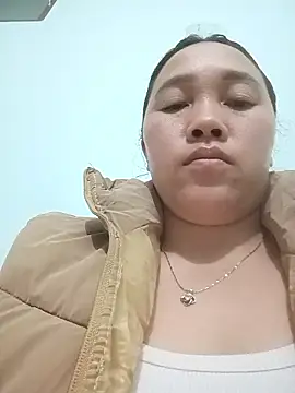 miumiu 00 online show from January 14, 12:21 pm