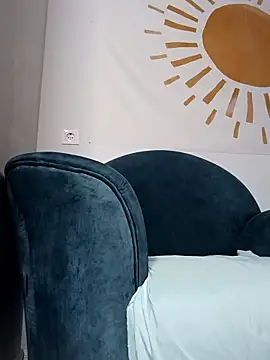 KisaVixen online show from November 8, 5:51 pm