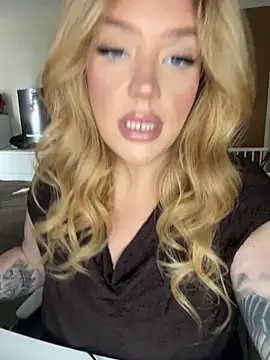 MysteriousMylaX online show from September 24, 1:54 pm