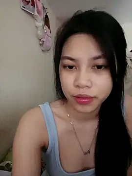 Snapshot of Katanh chatting on October 18, 12:30 pm Katanh online show from October 18, 12:30 pm
