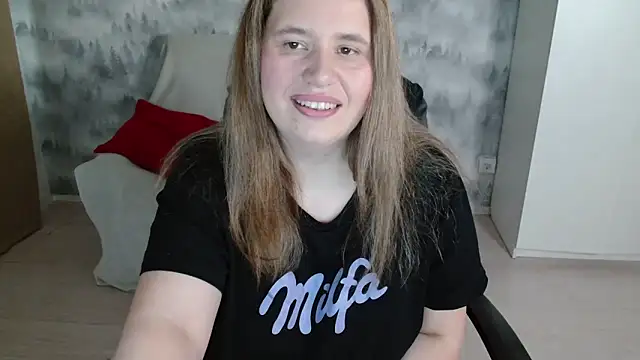 AdelinaLawson online show from April 19, 7:19 am