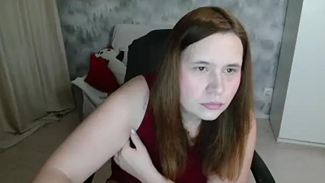 AdelinaLawson online show from February 17, 3:33 pm