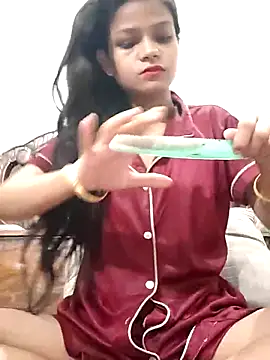 Komal0099 online show from October 23, 2:50 am