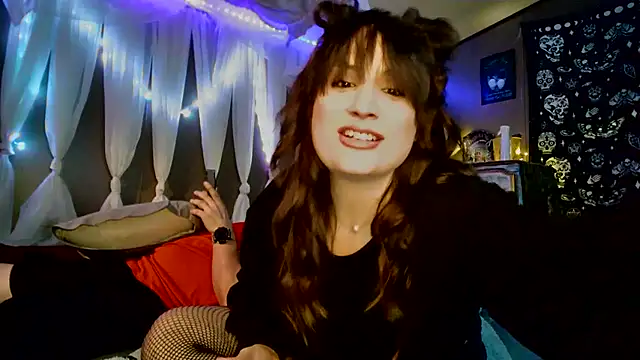 lillylooney online show from January 10, 4:28 am