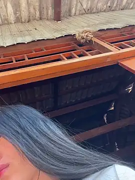 EmLy02 online show from April 13, 1:07 am