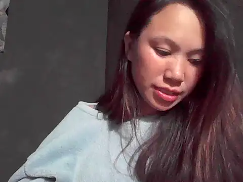 fanchunn online show from November 25, 1:24 pm