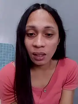 missruffa online show from December 3, 4:37 am