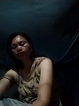   Ngoc20   online show from September 21, 2:27 pm