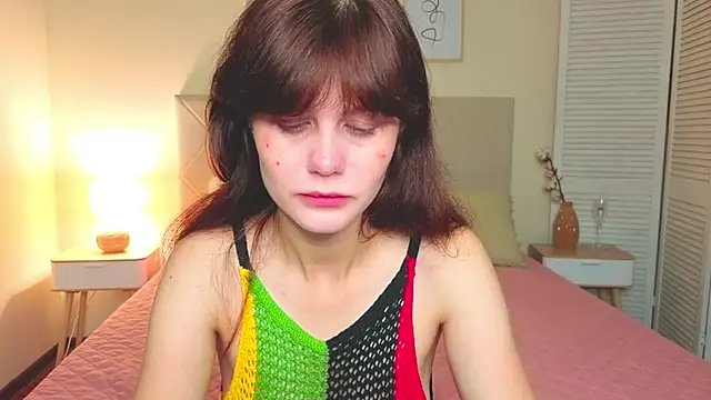 Snapshot of Real_nature__ chatting on October 9, 5:33 am Real nature online show from October 9, 5:33 am