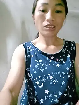 lucybaby00 online show from July 28, 11:17 am