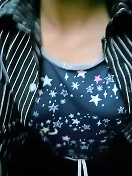 lucybaby00 online show from July 8, 11:34 am