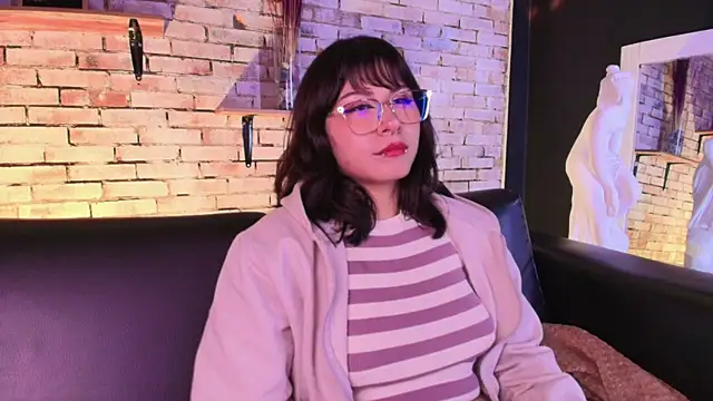 kitty malach online show from March 2, 7:15 am