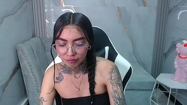 Ashley Blum v online show from September 20, 9:02 pm