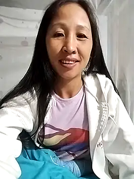 cute love00 online show from November 5, 10:48 pm