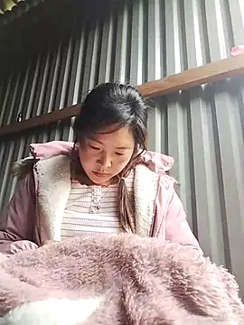 Snapshot of vivi_cute chatting on September 26, 8:56 am vivi cute online show from September 26, 8:56 am